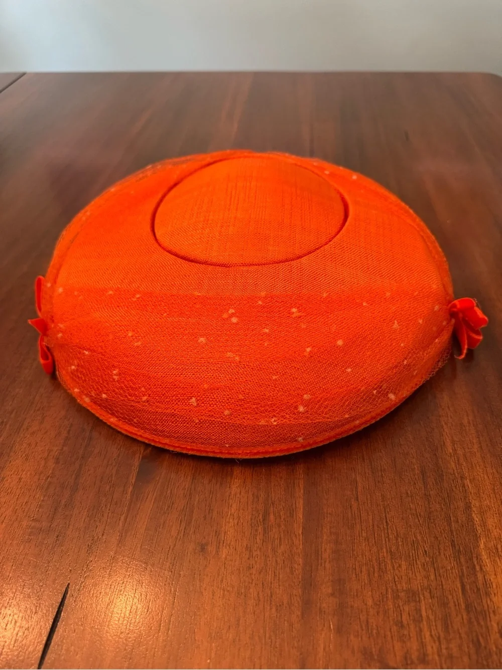 Vintage 1950s Vibrant Orange Linen Saucer Plateau Hat with Hatbox